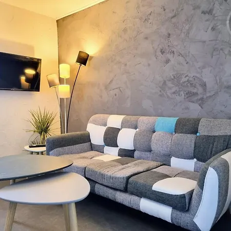 Feriehus Avec Wi-fi Et Jardin Prive En Pleine Campagne - Fr-1-527-69 *